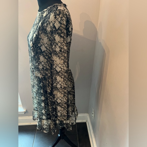 WAYF Snakeskin Print Sheer Longsleeve Dress with Tank Underlay Women’s Small NWT - Picture 3 of 5
